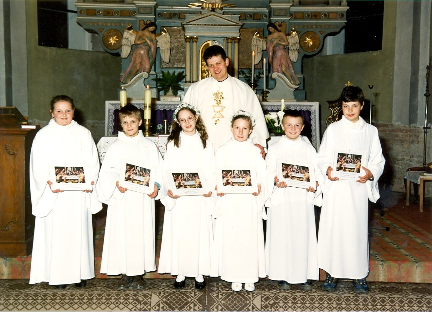 rok 1999 na konci milénia se církev vypořádává s nezájmem o duchovní život až dodnes